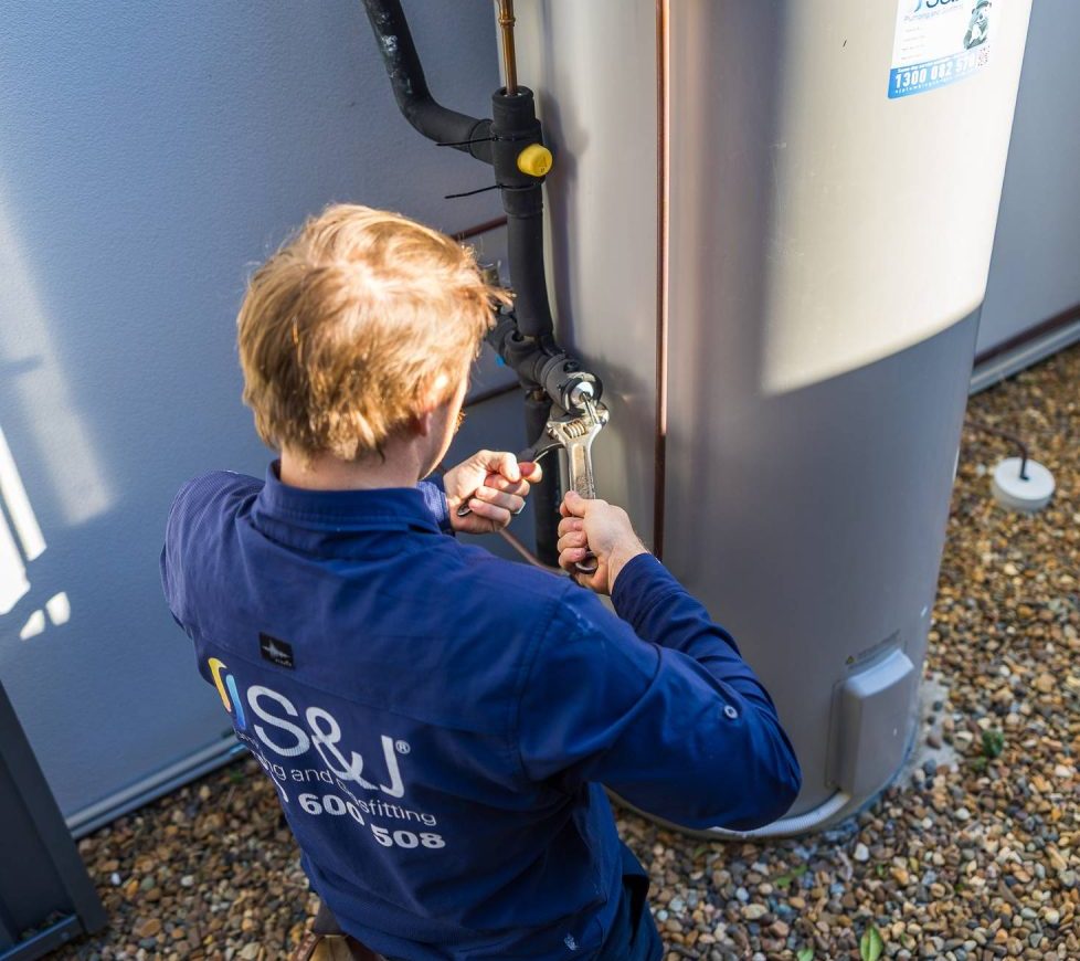 electric hot water service brisbane