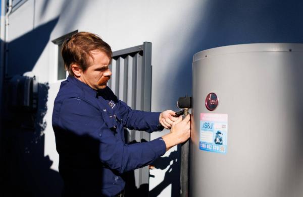 annual-hot-water-system